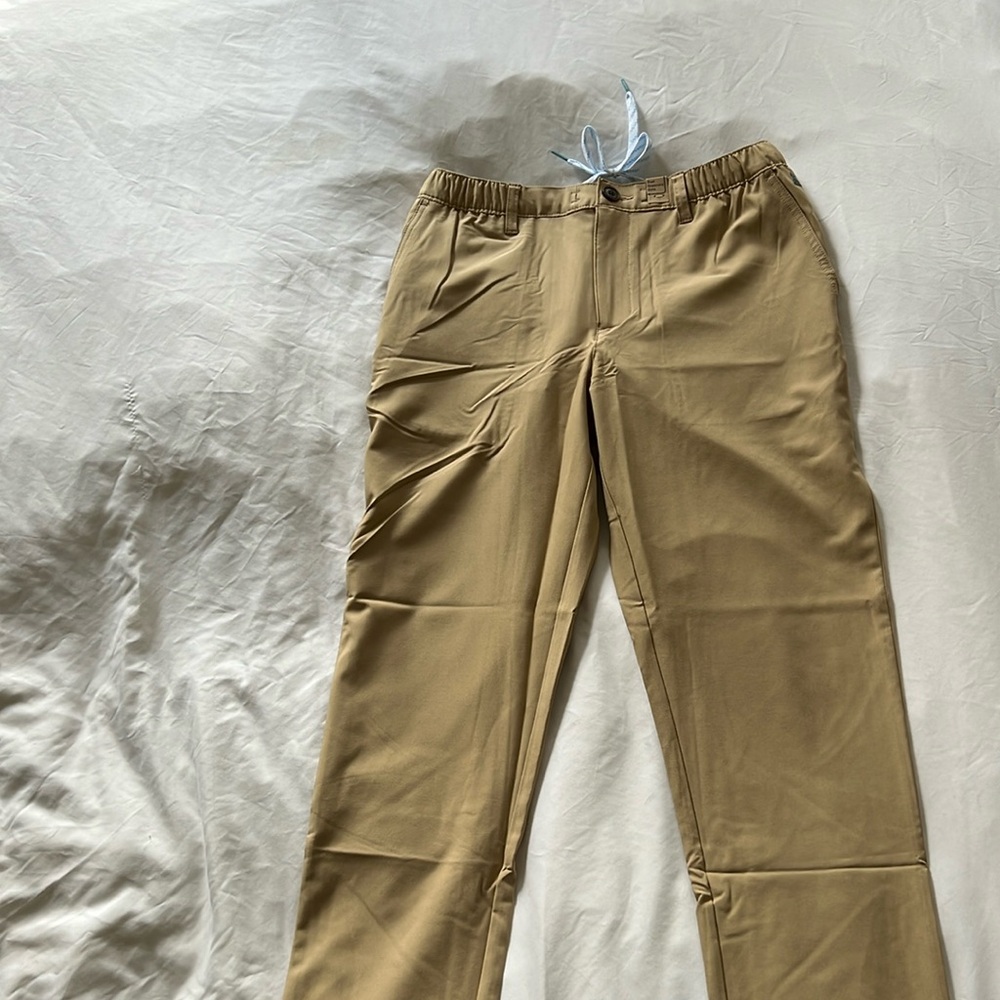 Brand new Chubbies Performance Pants
Medium.